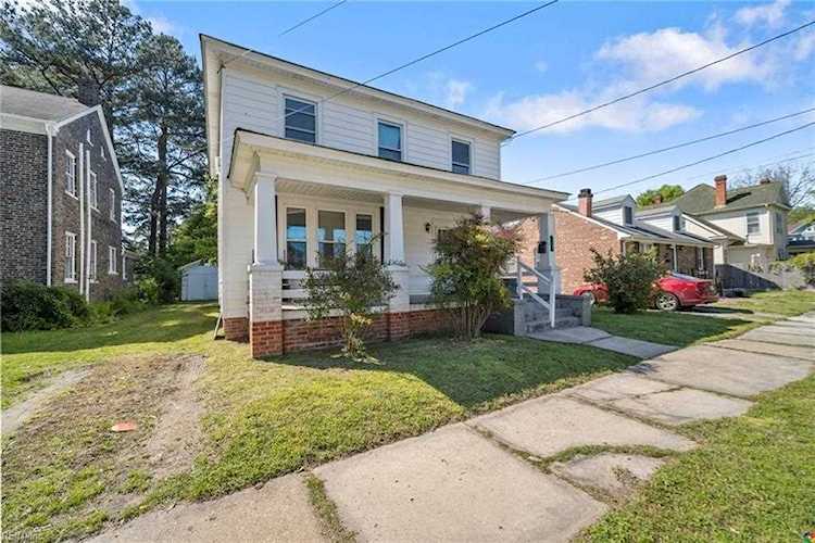 117 Causey Ave Suffolk, VA 23434