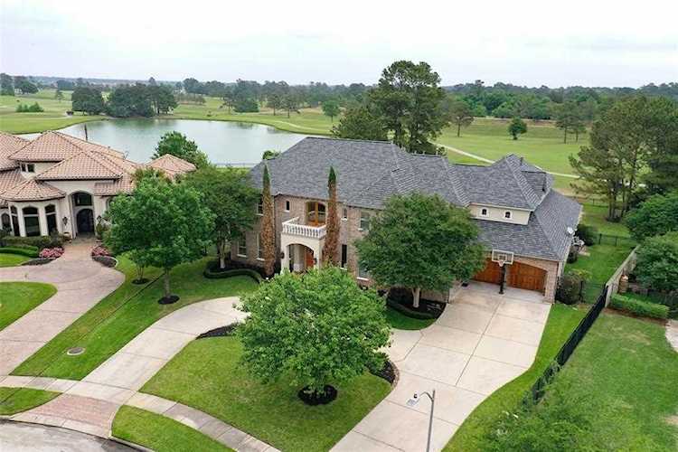 70 Manor Lake Estates Circle Spring, TX 77379