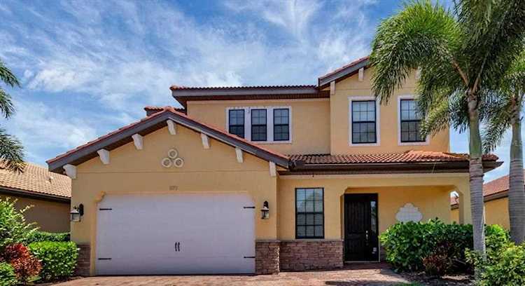 1070 Bluffwood Dr Nokomis, FL 34275