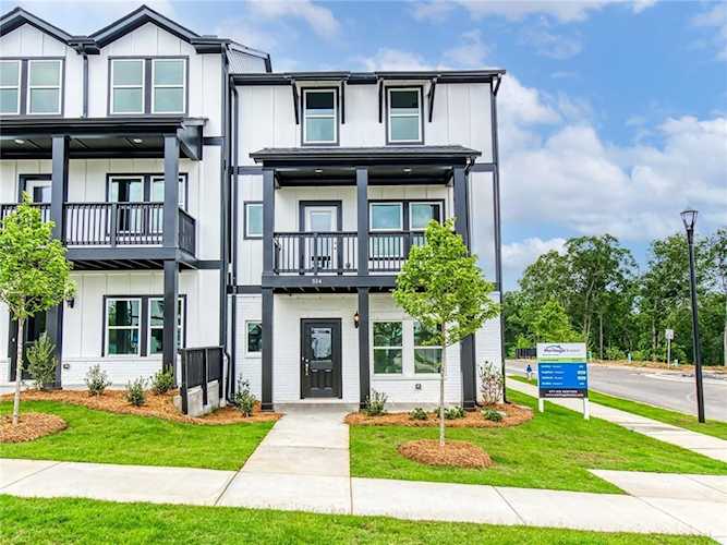 514 Hampton Crossing Woodstock, GA 30188