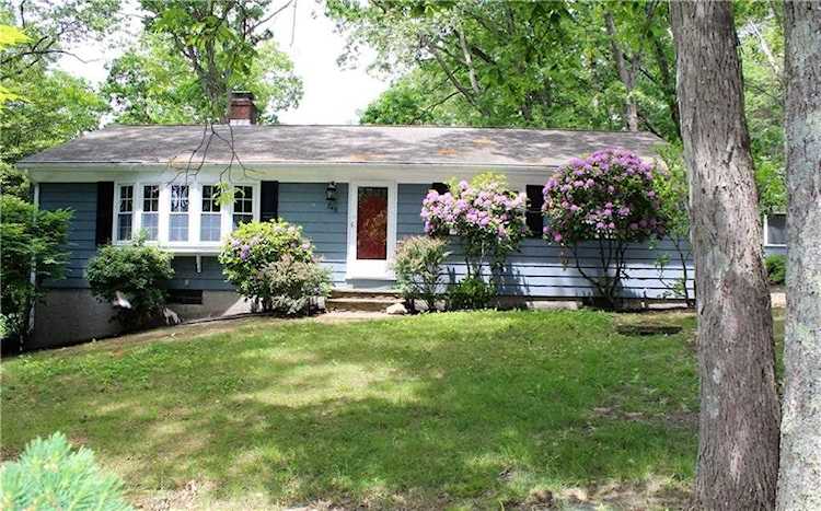248 Scott Rd Cumberland, RI 02864