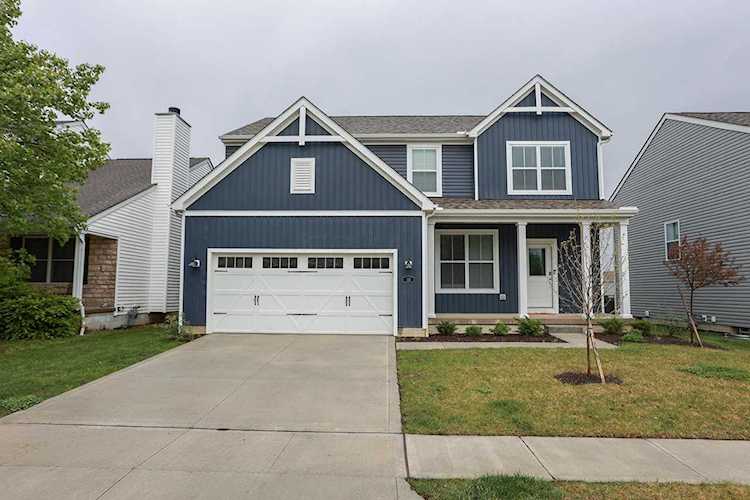 153 Salinger Drive Lithopolis, OH 43136