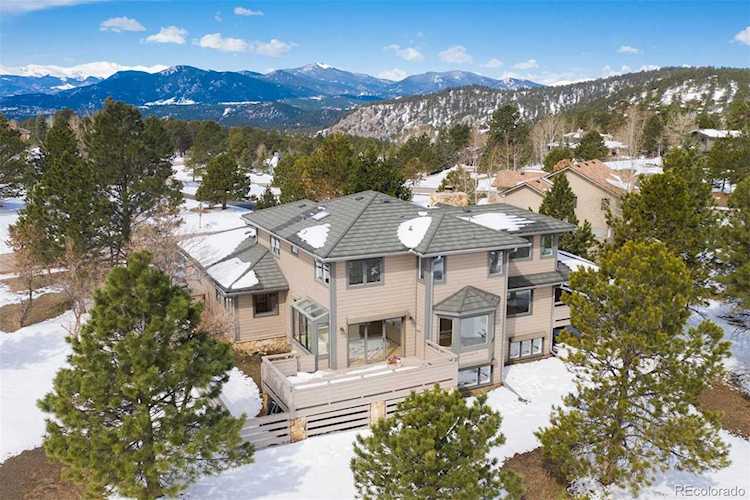 23768 Shooting Star Dr Golden, CO 80401