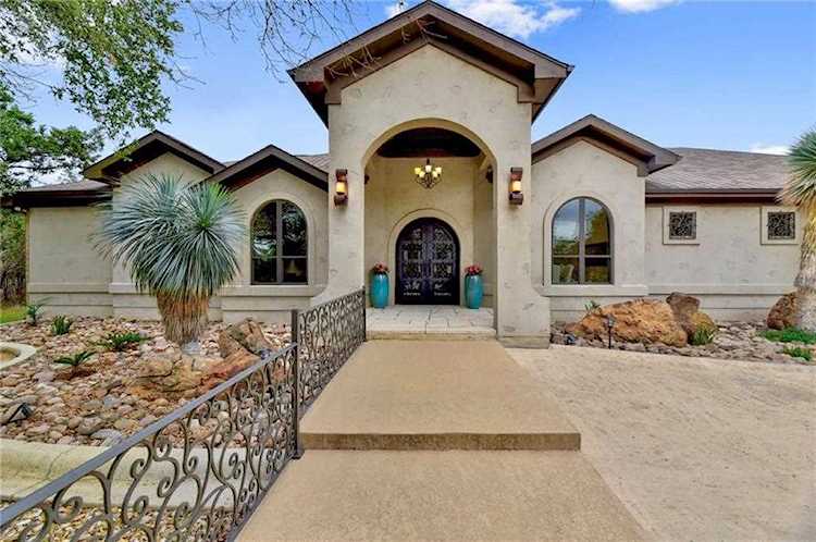 1110 Covered Bridge DR Driftwood, TX 78619