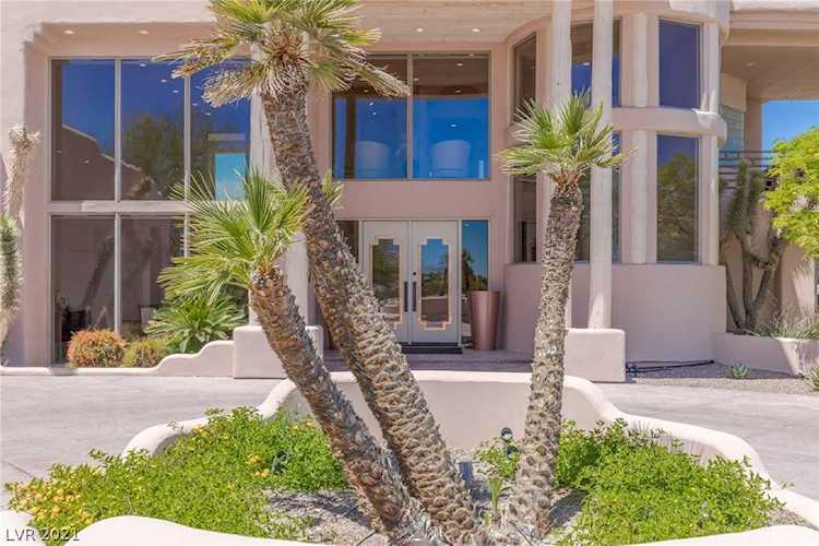 9880 Elkhorn Rd Las Vegas, NV 89149