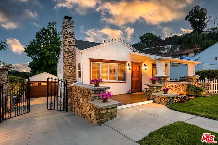 1660 Herbert Ave, Glendale, CA 91206 | RubyHome Photo 1