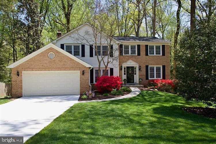 3715 Merrimac Trl Annandale, VA 22003