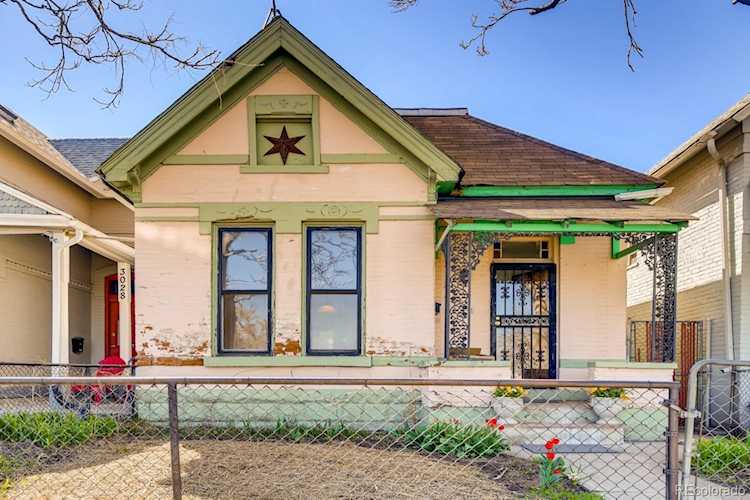 3024 Arapahoe St Denver, CO 80205 | MLS 2735267 Photo 1