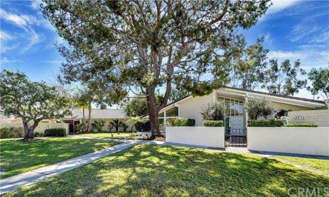 2014 Vista Cajon Newport Beach, CA 92660 | MLS NP21074471 Photo 1
