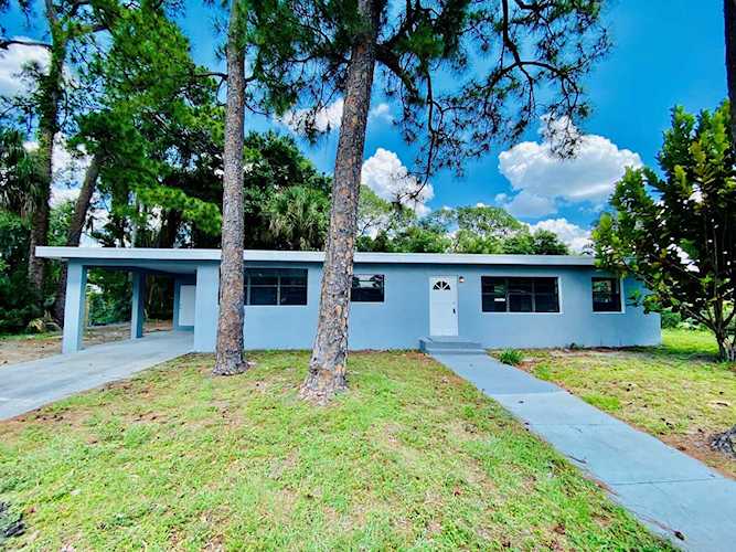 614 S Georgia Avenue Cocoa, FL 32922