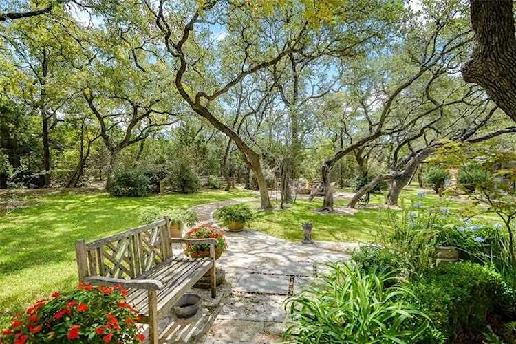 Address Withheld Driftwood, TX 78619