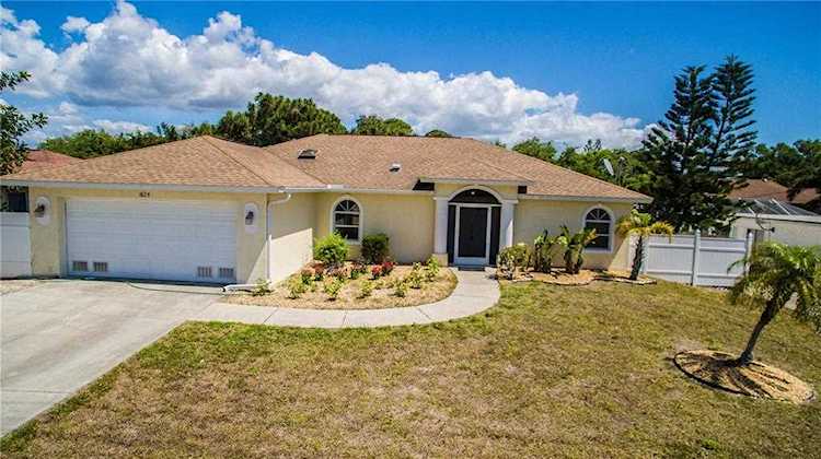 1625 Edison Dr Englewood, FL 34224