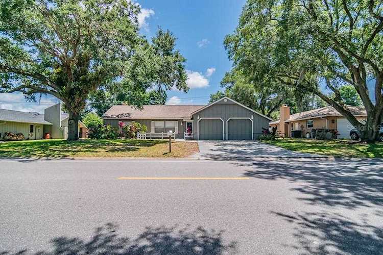 4333 Charing Cross Rd Sarasota, FL 34241