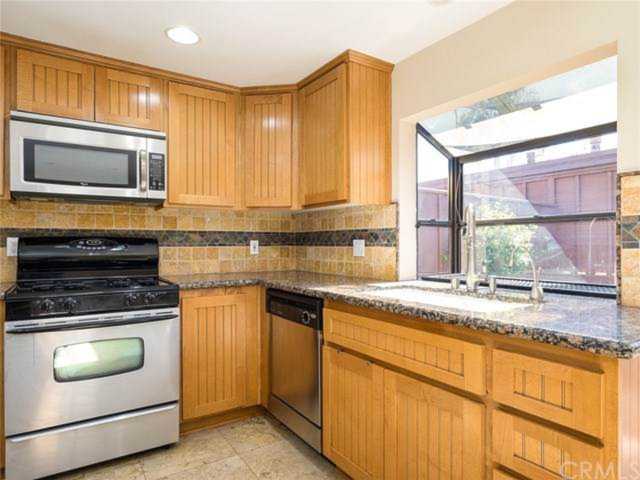 1449 Dalmatia Dr San Pedro, CA 90732