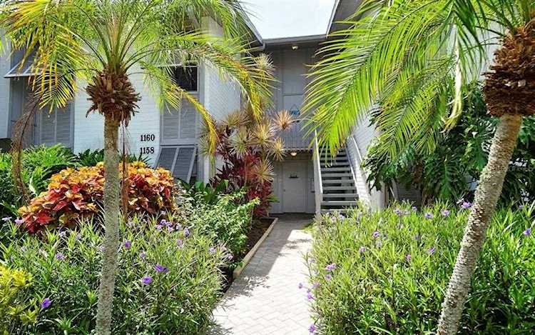 1160 W Peppertree Dr #113C Sarasota, FL 34242