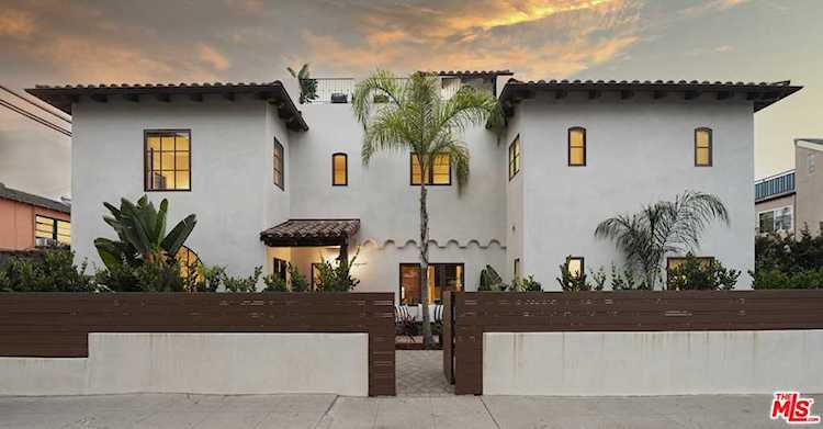 3009 Sanborn Ave Venice, CA 90291