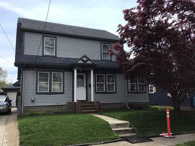 67 Paine Ave Cranston, RI 02910