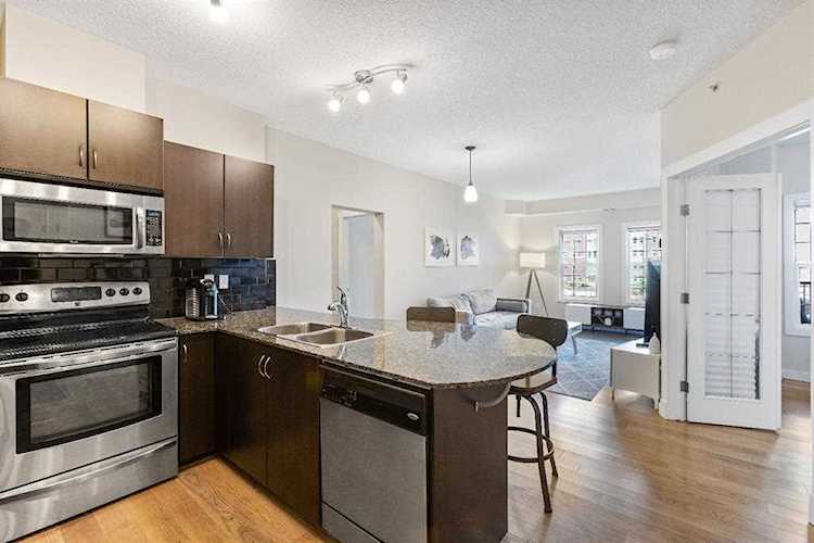 11811 Lake Fraser Dr SE #2605 Calgary, AB T2J 7J4