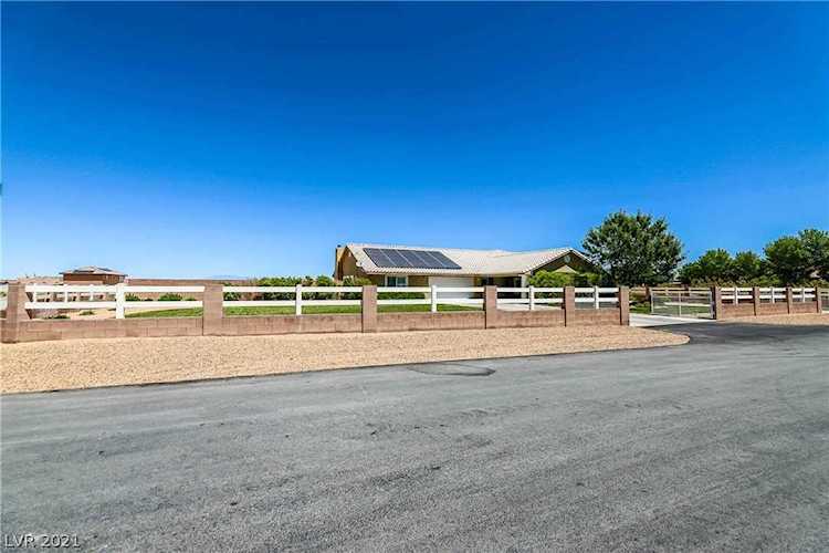 360 Mullen Ave Henderson, NV 89044