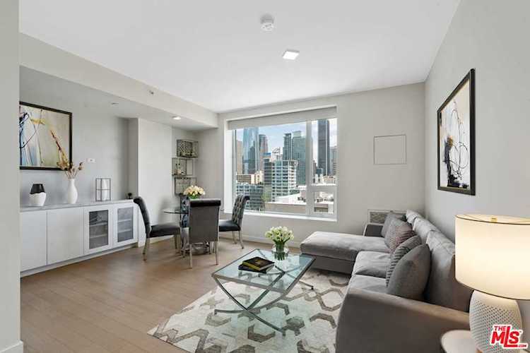 1050 S Grand Ave #1106 Los Angeles, CA 90015