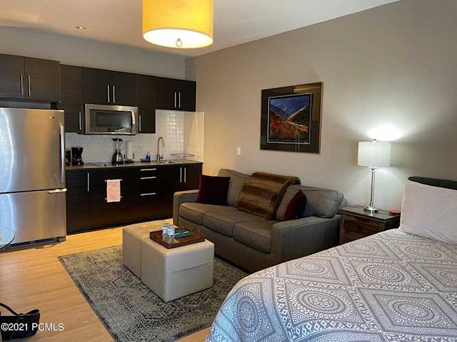 2255 Sidewinder Dr Park City, UT 84060
