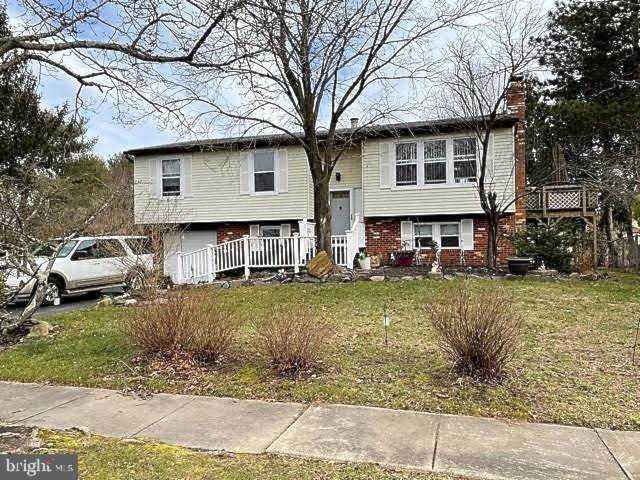 37 Dunham LOOP Berlin, NJ 08009