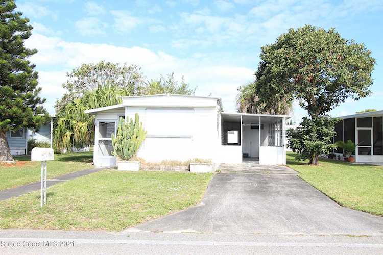 220 Blossom Lane Palm Bay, FL 32907