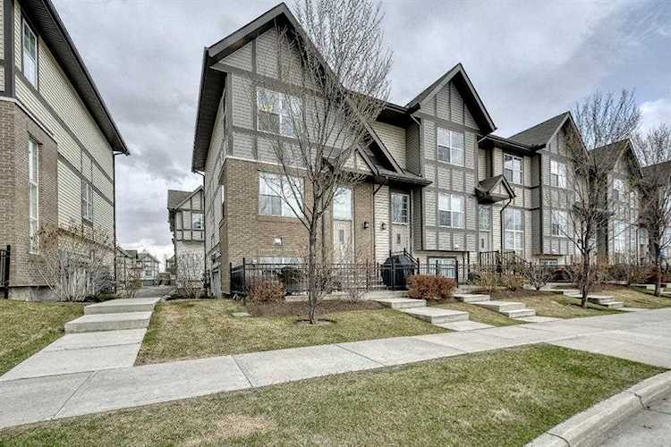 120 Cranarch Rd SE Calgary, AB T3M 0V9