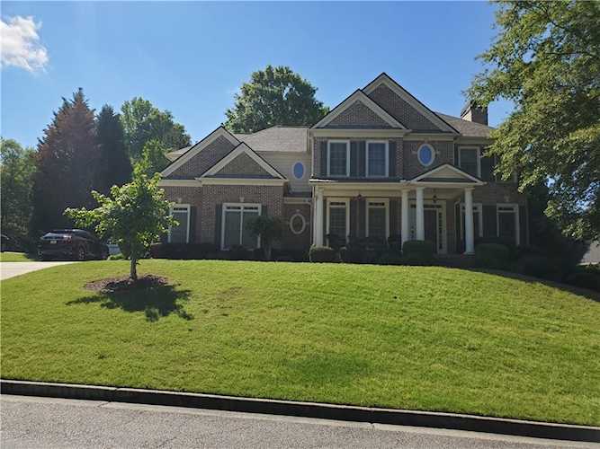 321 Birch Laurel Woodstock, GA 30188