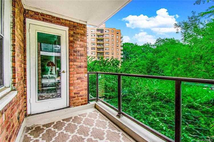 750 Kappock Street #306 Bronx, NY 10463