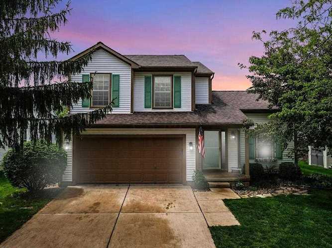 841 Lynnhaven Court Columbus, OH 43228 | Vision Realty Inc. Photo 1