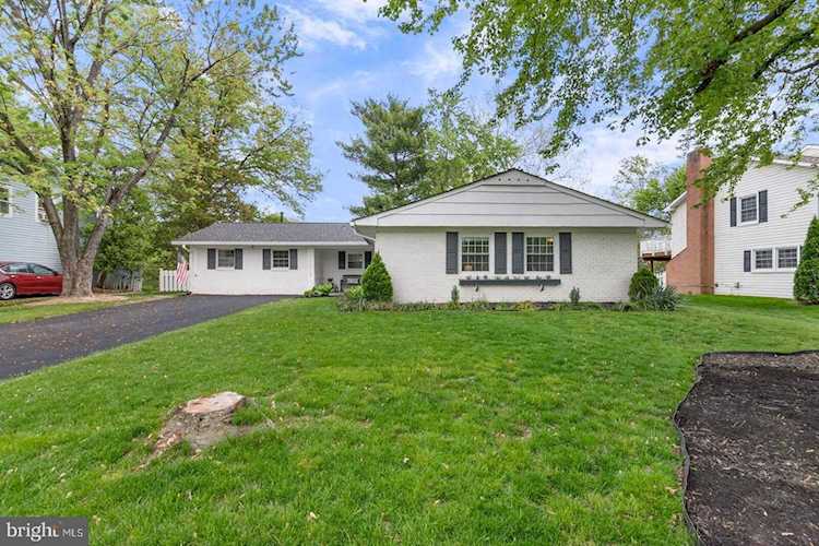 13116 Penndale Ln Fairfax, VA 22033