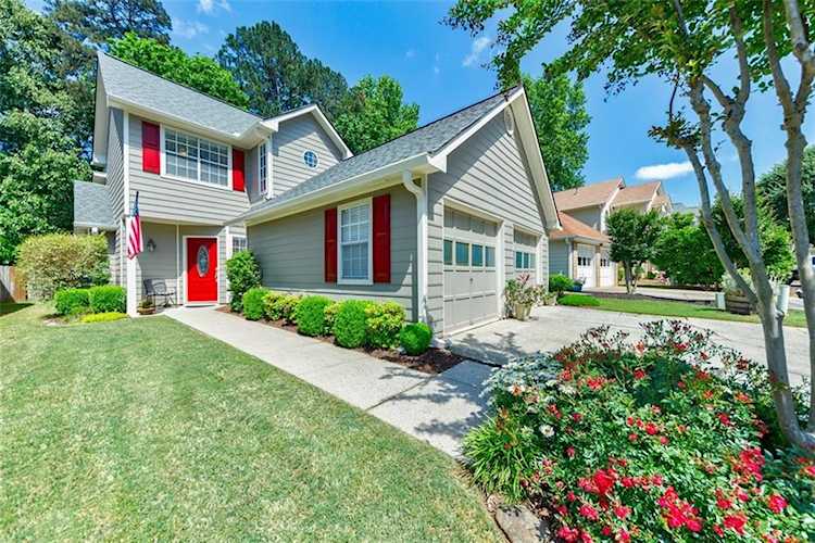 5644 Bridge Pointe Dr, Alpharetta, GA 30005 - Premier Atlanta Real Estate Photo 1