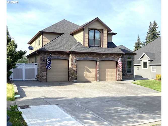2304 S 17th Way Ridgefield, WA 98642