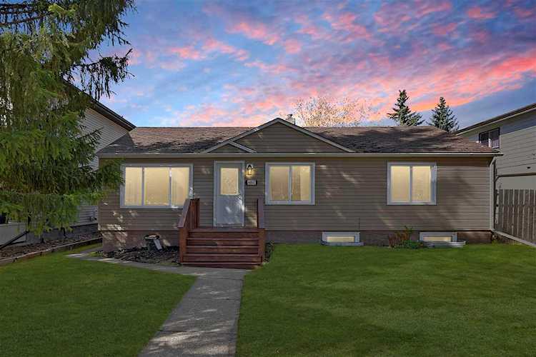 9810 79 Avenue Edmonton, AB T6E 1R1