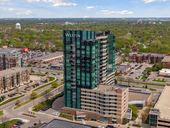 3209 Galleria Edina, MN 55435