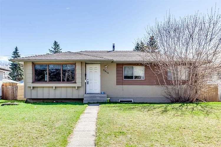 9816 Fairmount Dr SE Calgary, AB T2J 0S1