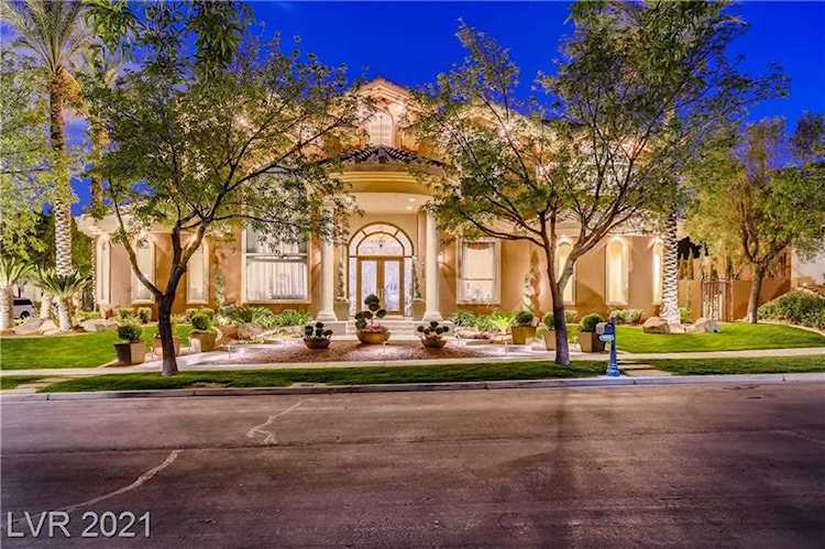 1432 Iron Hills Ln Las Vegas, NV 89134