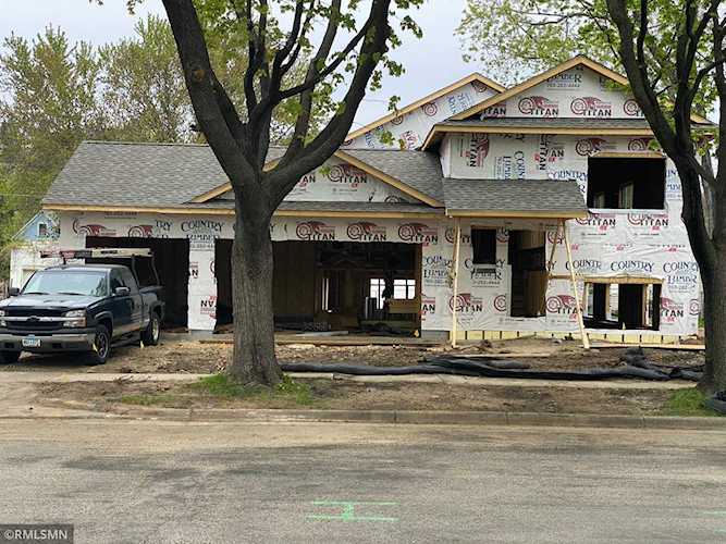 451 Goodhue Street Saint Paul, MN 55102