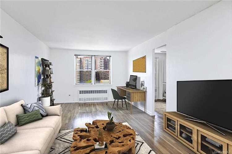 3512 Oxford Avenue #6D Bronx, NY 10463