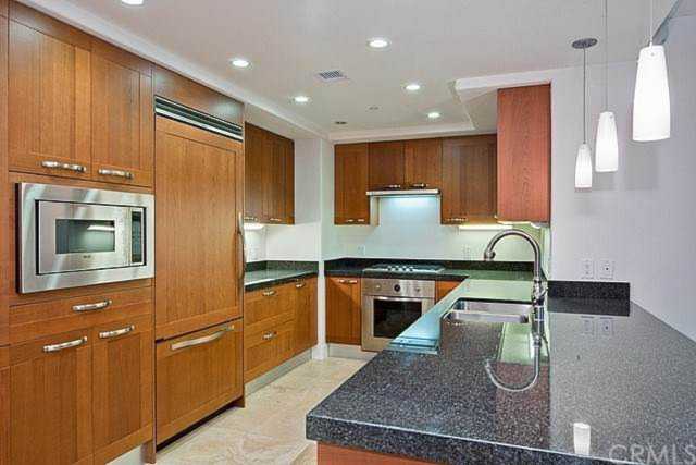 3048 Scholarship Irvine, CA 92612