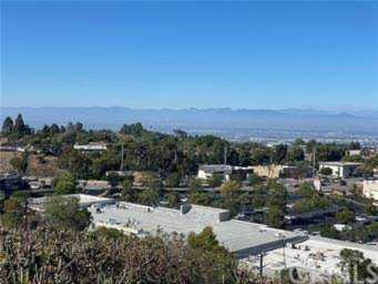 9 Oaktree Ln Rolling Hills Estates, CA 90274