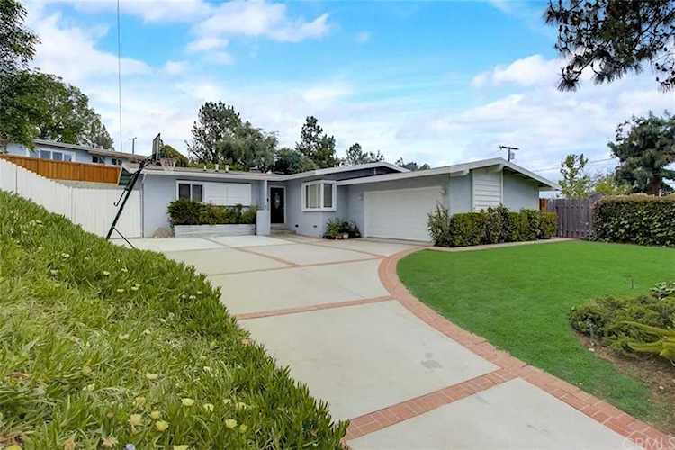 5008 Acampo Ave La Crescenta, CA 91214