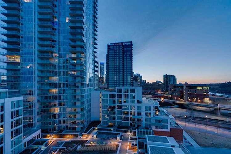 519 Riverfront Ave SE #901 Calgary, AB T2G 1K6