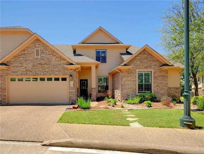 4229 Johns Light DR Austin, TX 78727