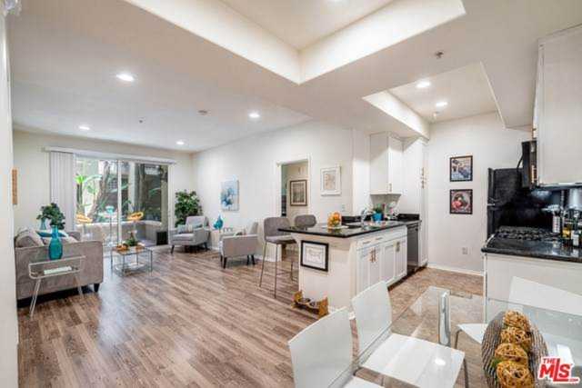 4060 Glencoe Ave #117 Marina Del Rey, CA 90292