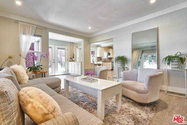 461 N St Andrews Place Los Angeles, CA 90004