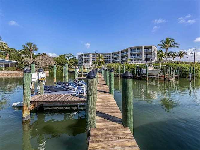 516 Tamiami Trl S #302 Nokomis, FL 34275
