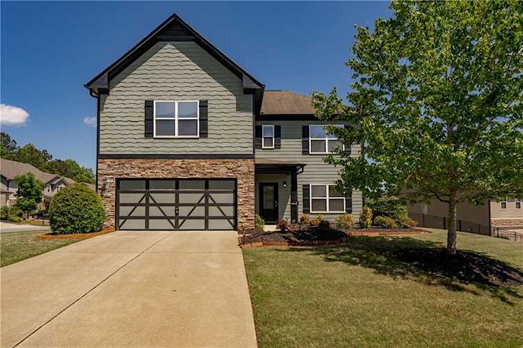 601 Stone Hill Dr Woodstock, GA 30188