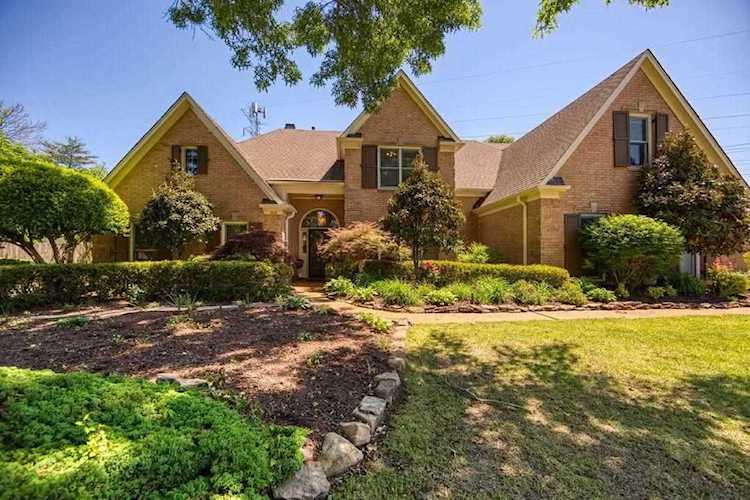 1872 Wooduck Cv Germantown, TN 38139 | MLS 10098942 Photo 1